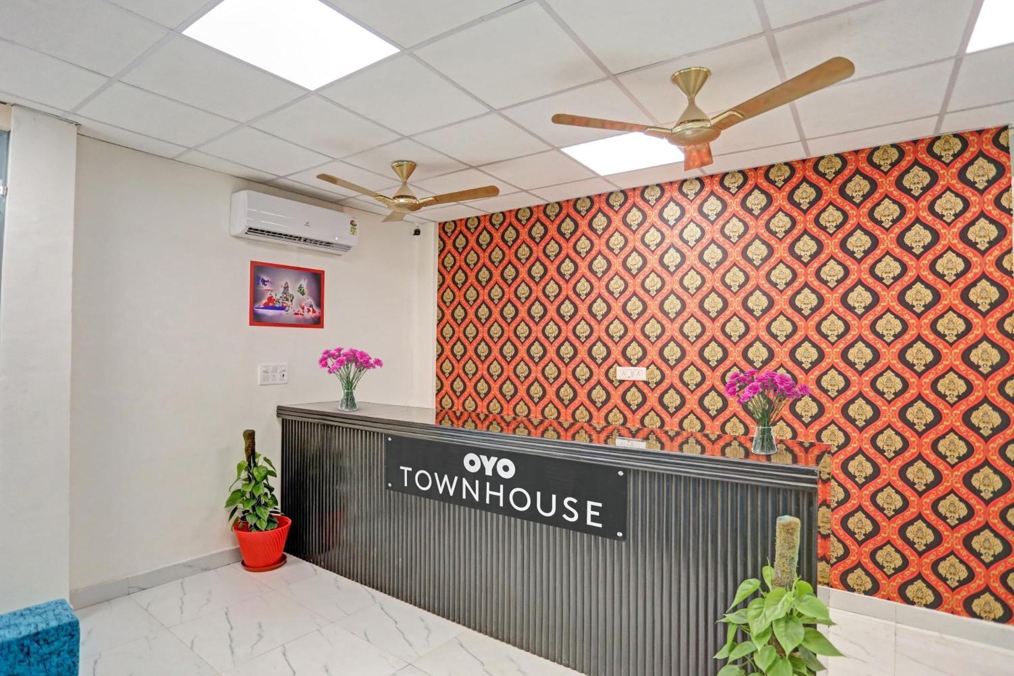 Hotel O Heritage Inn Noida Buitenkant foto