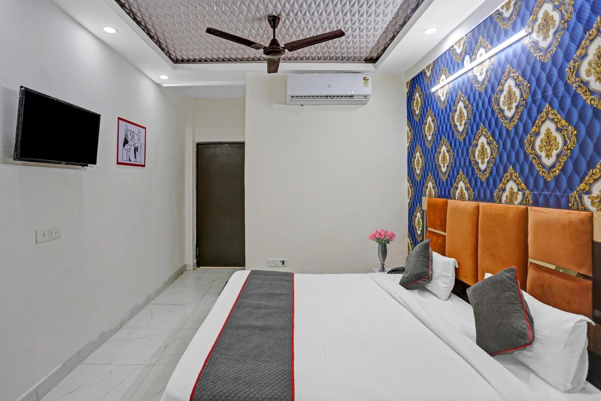 Hotel O Heritage Inn Noida Buitenkant foto